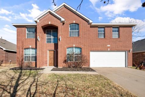 316 Sun Meadow Lane Fort Worth TX 76140