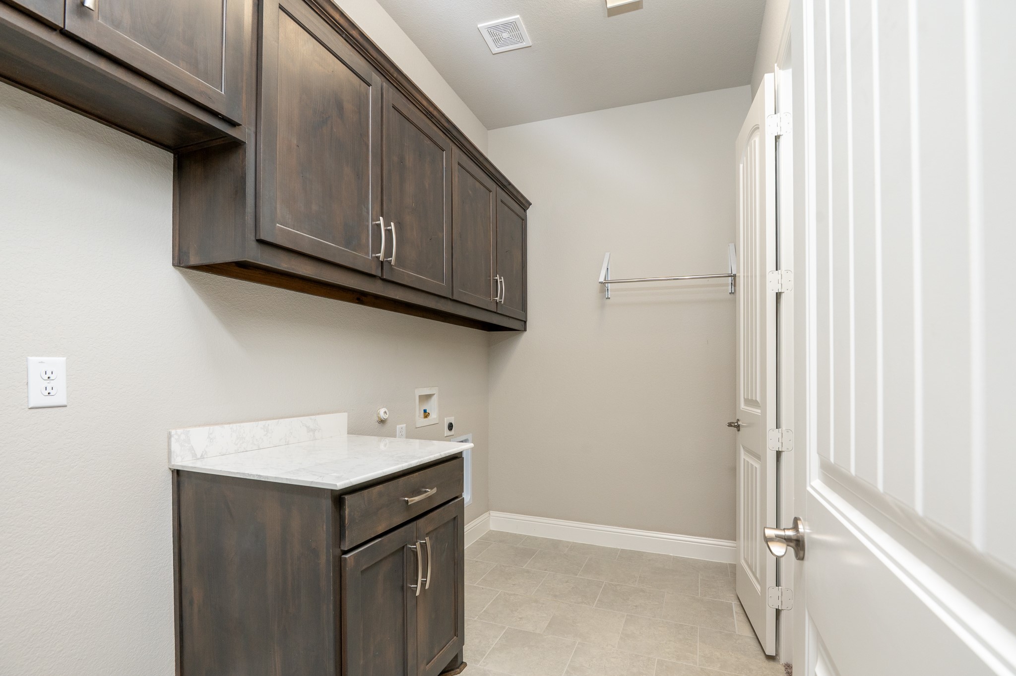1703 Cedar Bluff Parkway Mansfield TX 76063