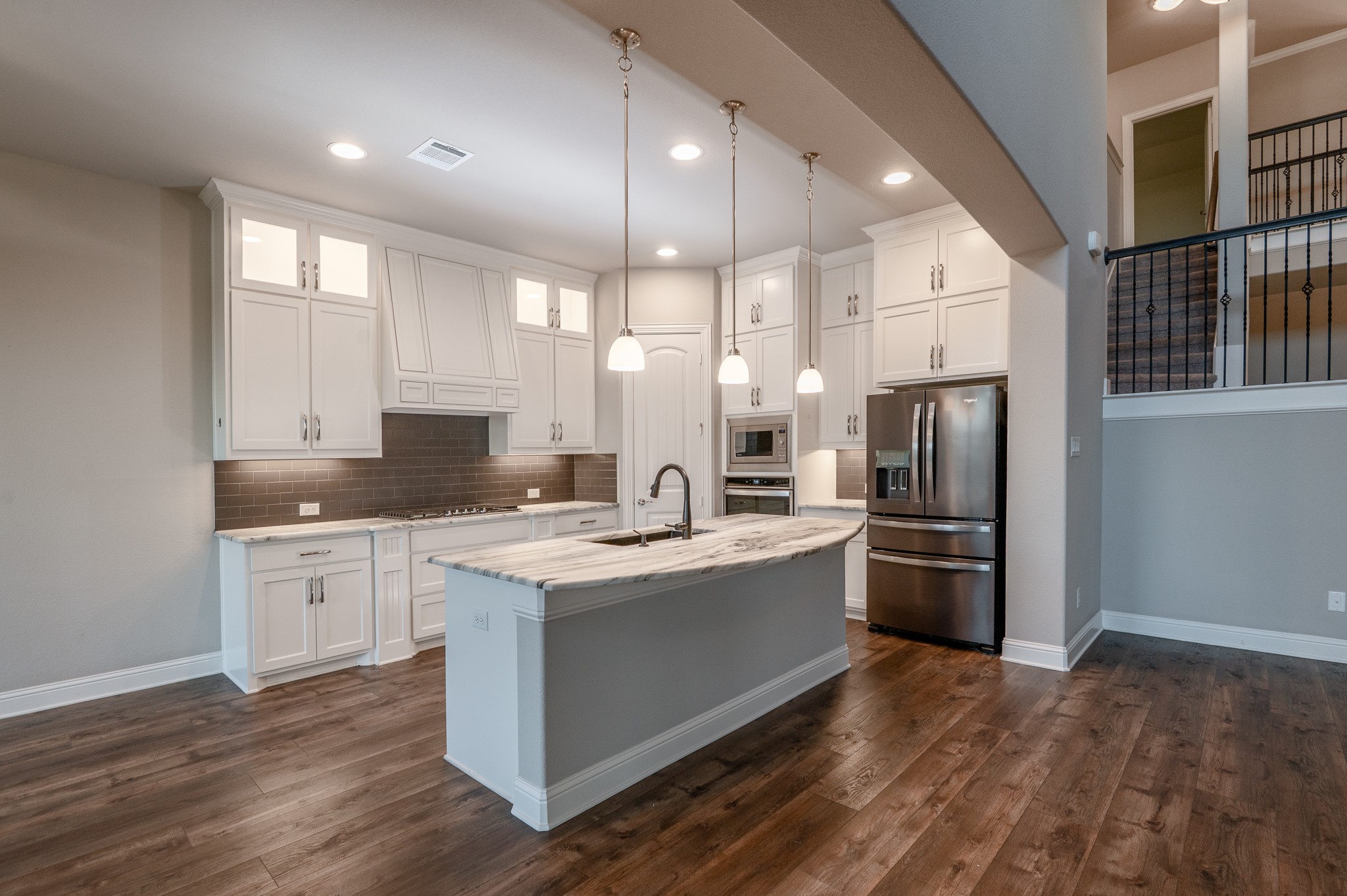 1703 Cedar Bluff Parkway Mansfield TX 76063
