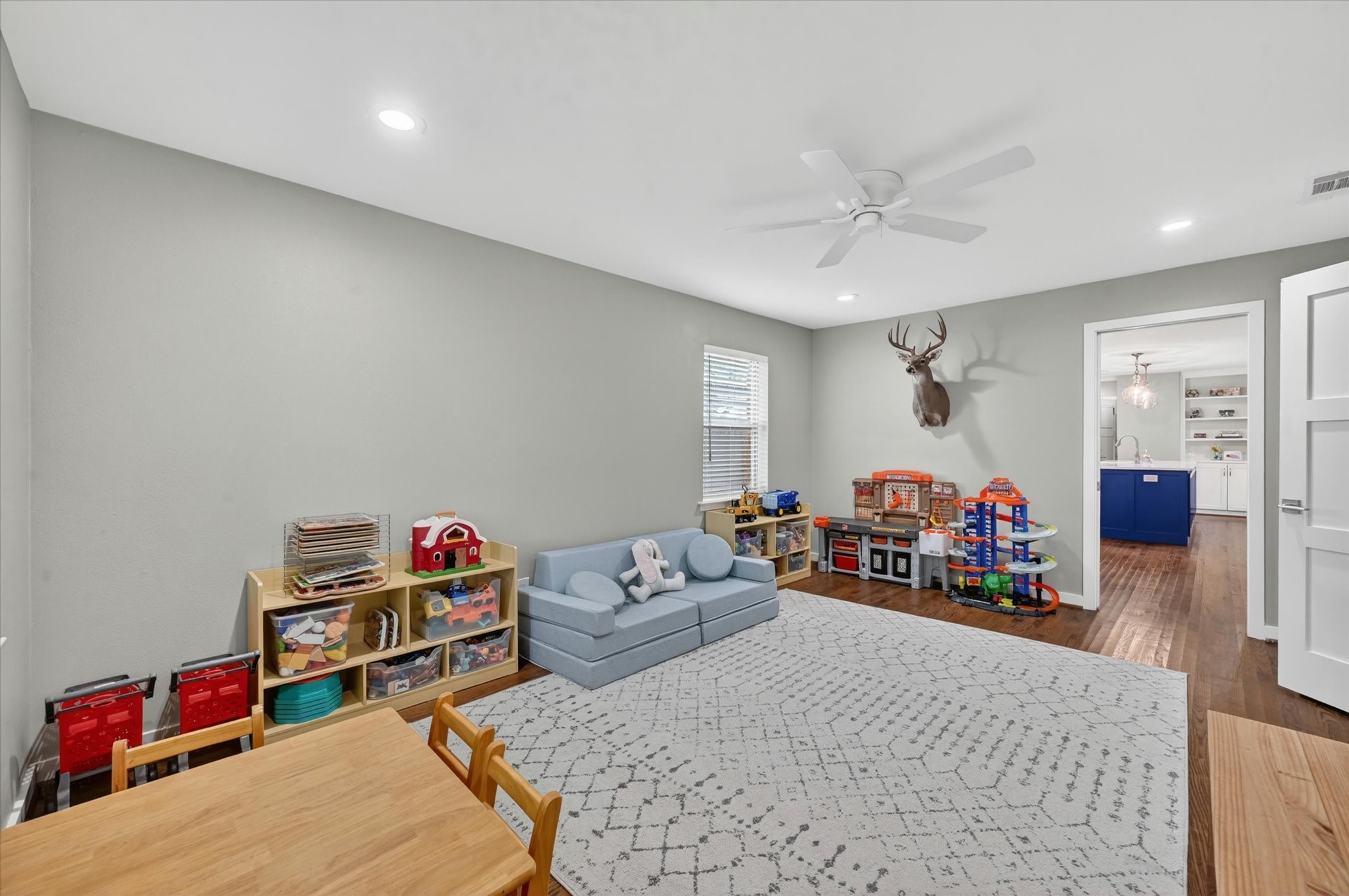 1132 N Cottonwood Drive Richardson TX 75080