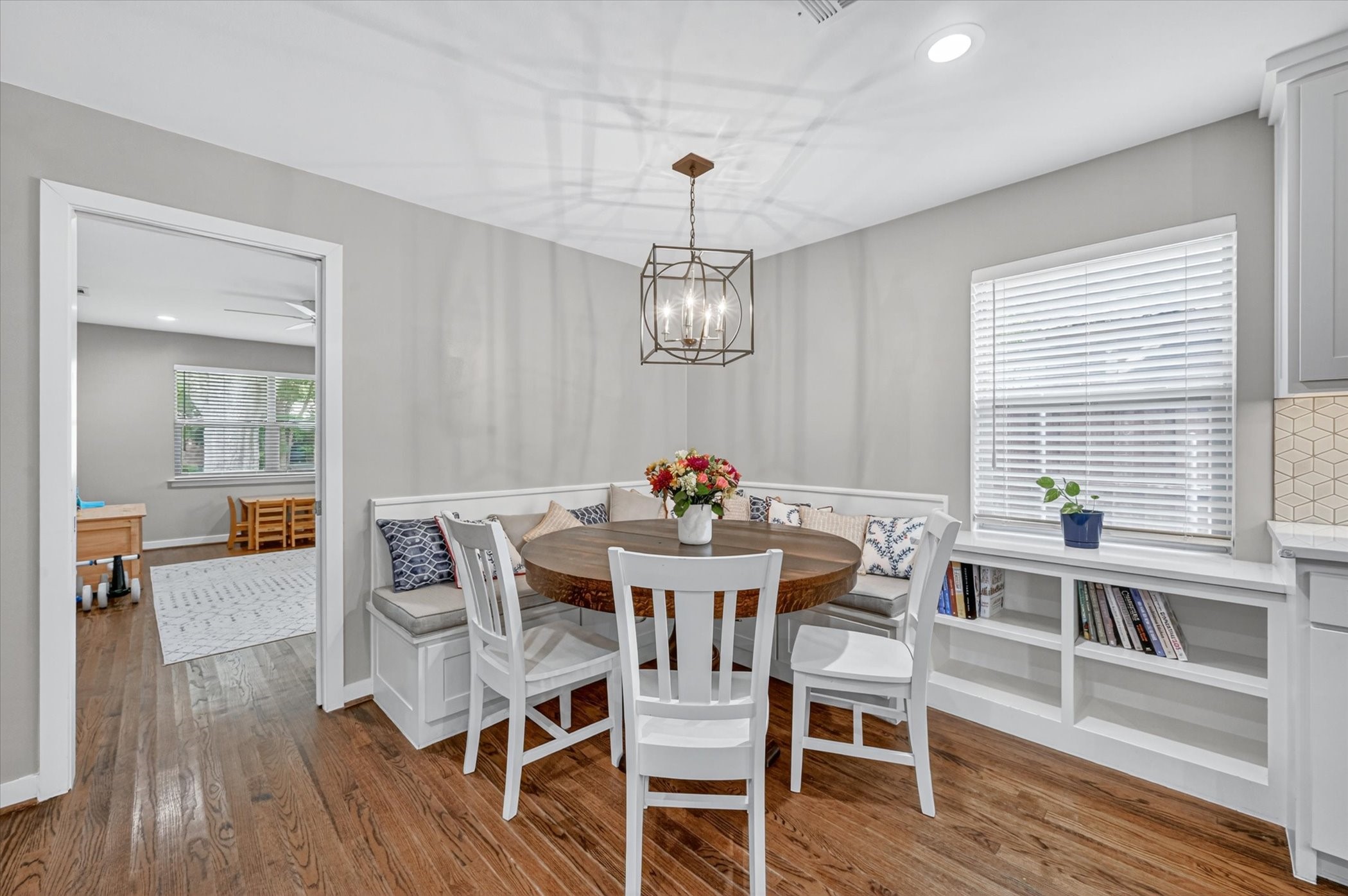 1132 N Cottonwood Drive Richardson TX 75080