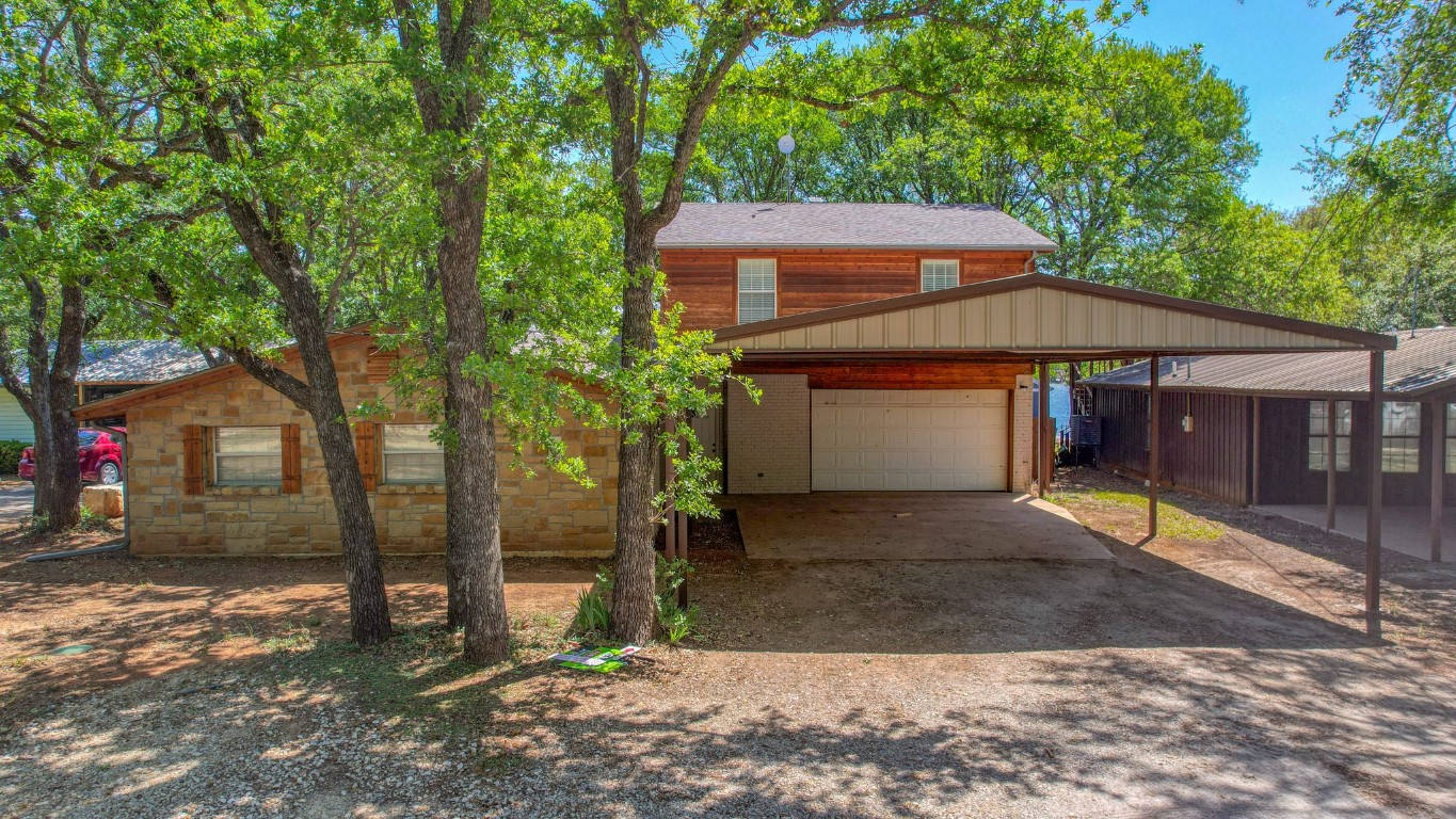 735 County Road 529 Eastland TX 76448
