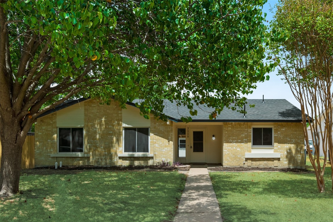 3009 Shenandoah Drive Garland TX 75042