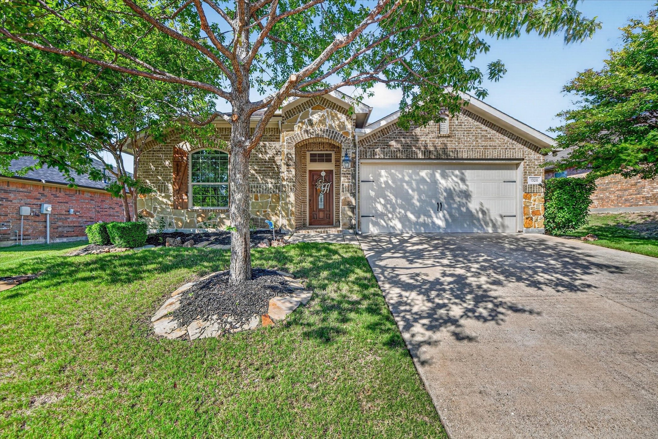 1328 Wysteria Lane Burleson TX 76028