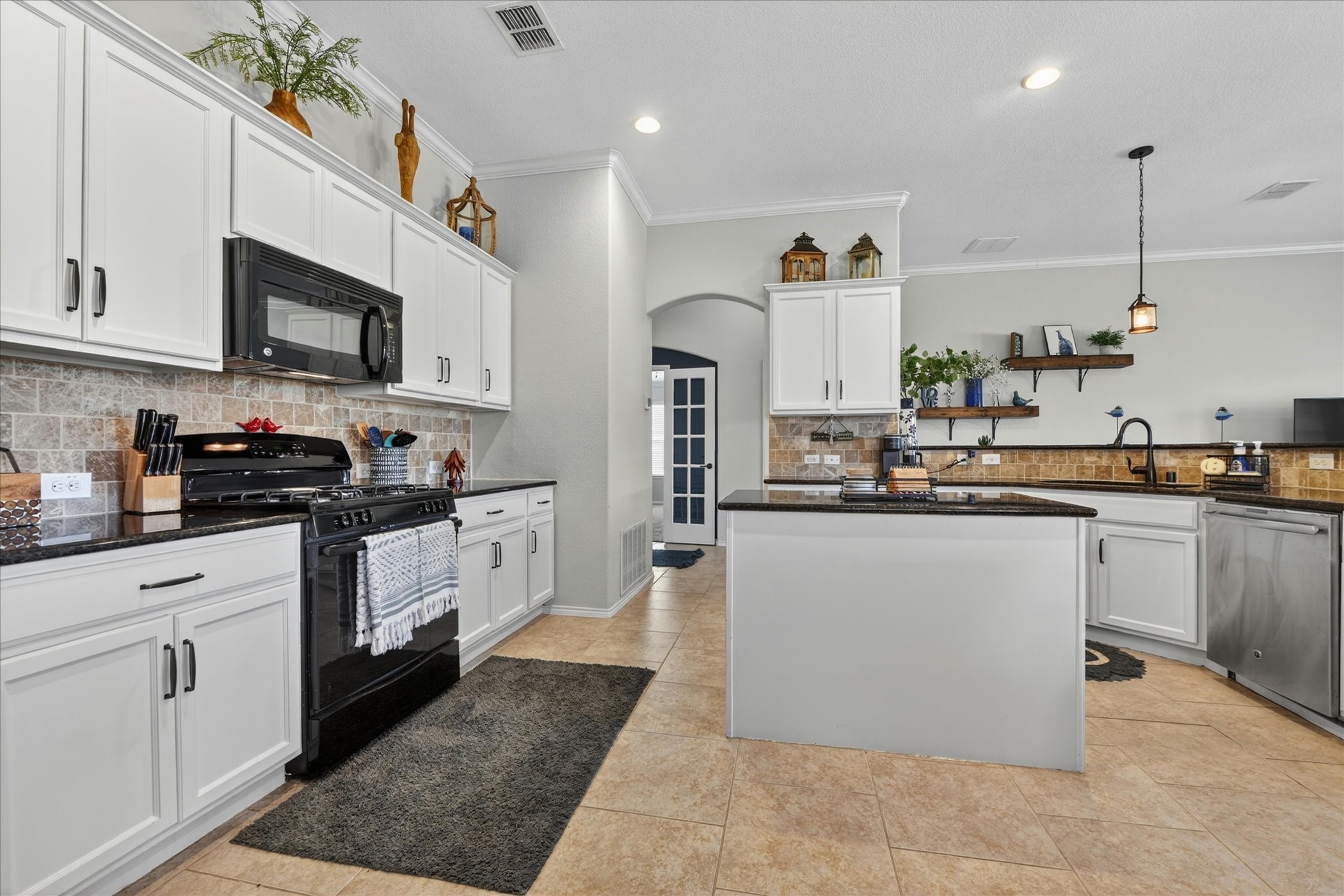 1328 Wysteria Lane Burleson TX 76028