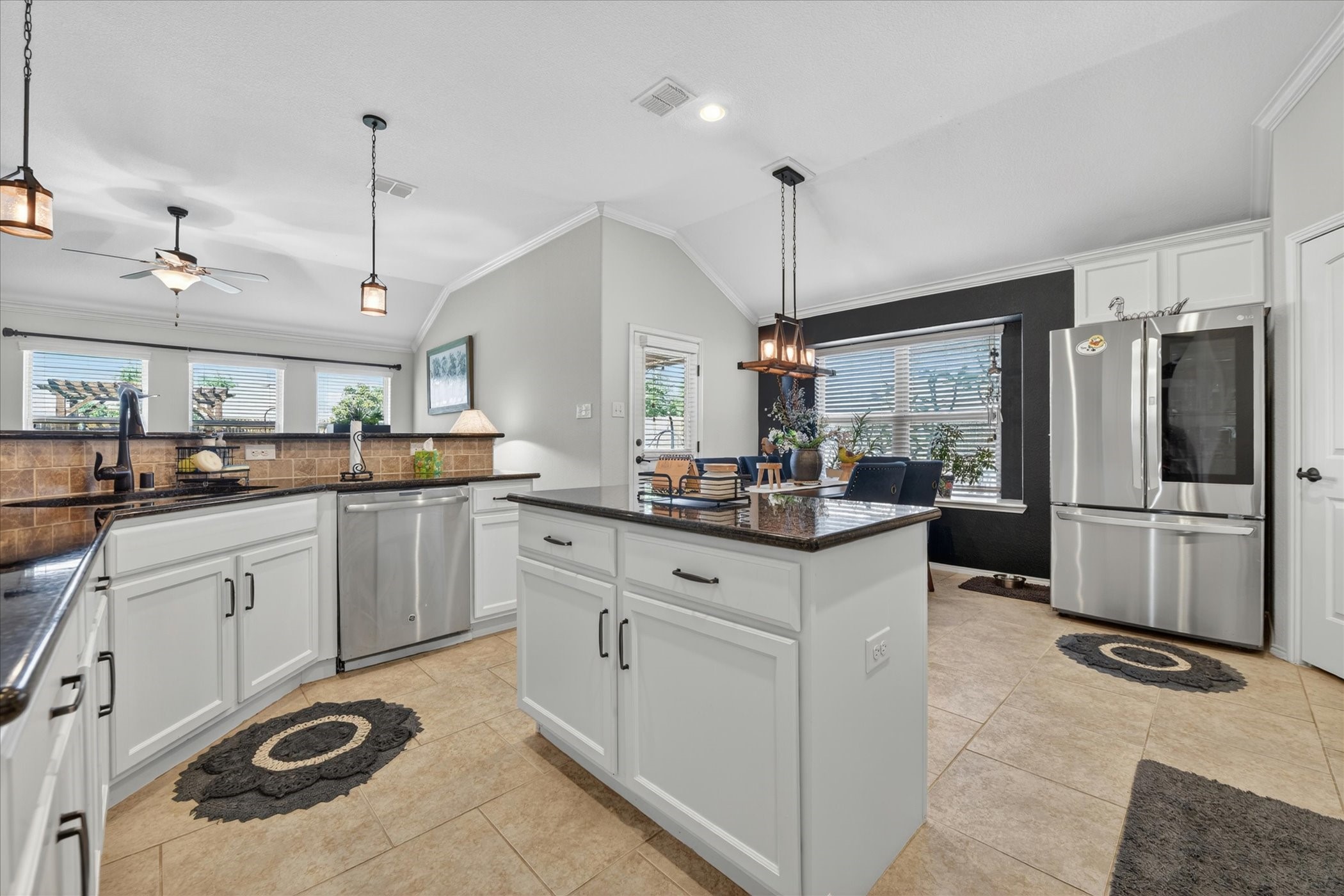 1328 Wysteria Lane Burleson TX 76028