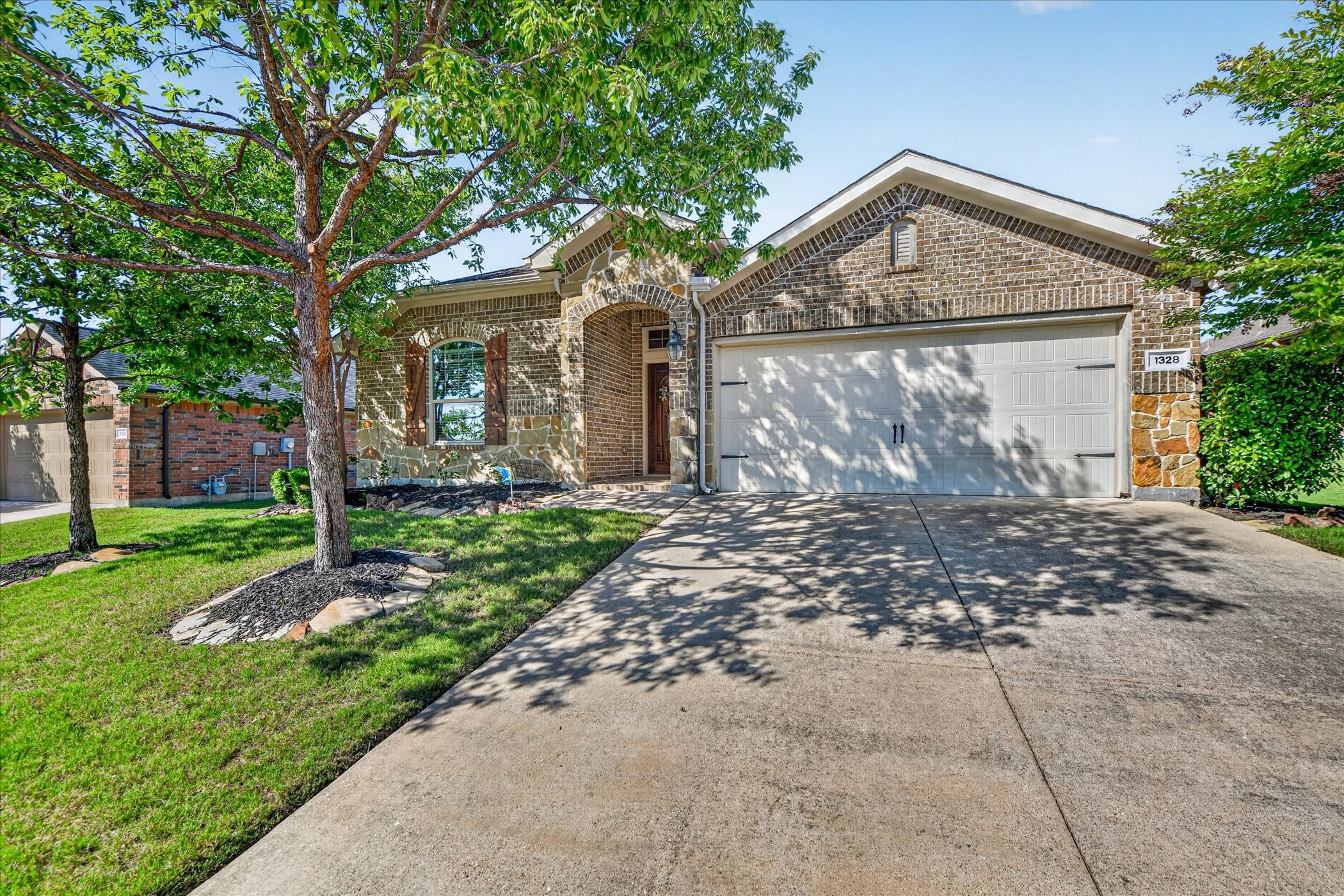 1328 Wysteria Lane Burleson TX 76028