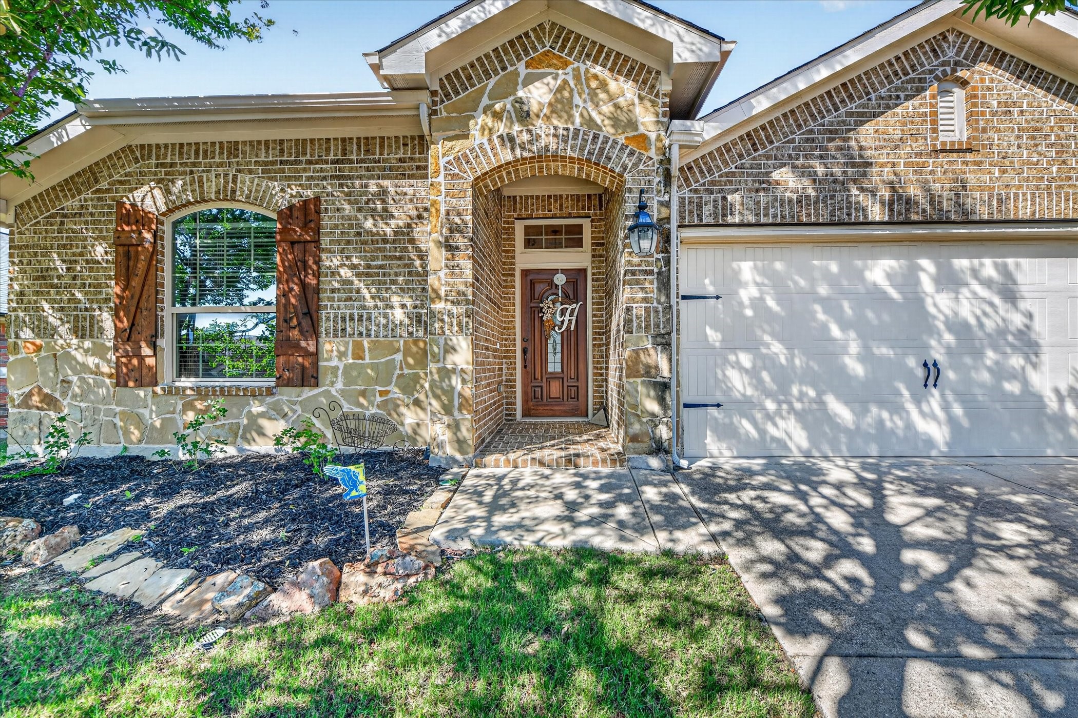 1328 Wysteria Lane Burleson TX 76028