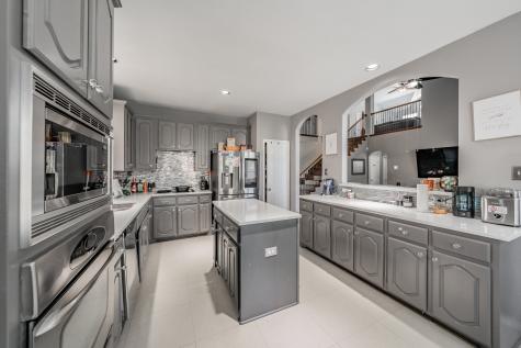 5243 W Cove Way Grand Prairie TX 75052