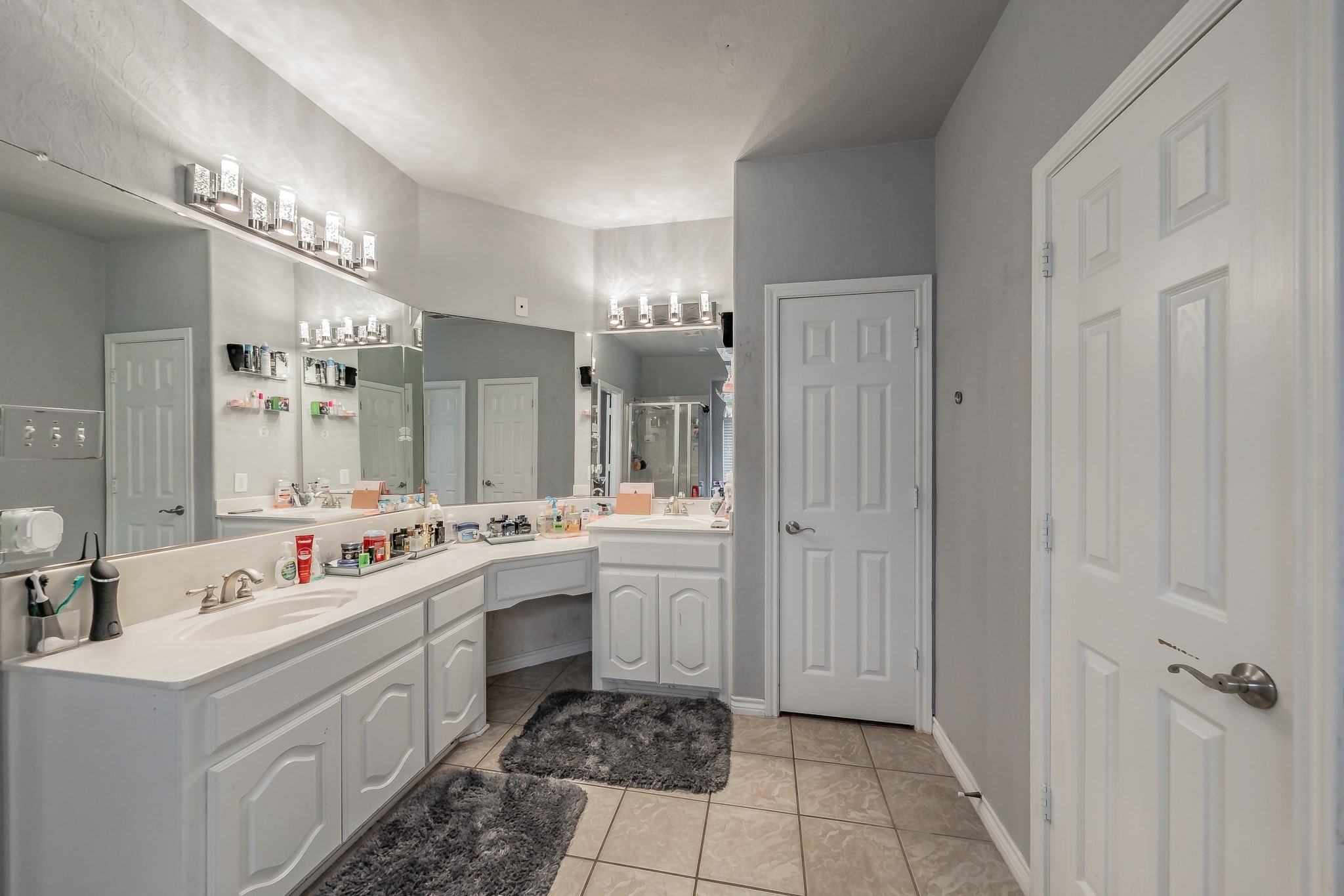 5243 W Cove Way Grand Prairie TX 75052
