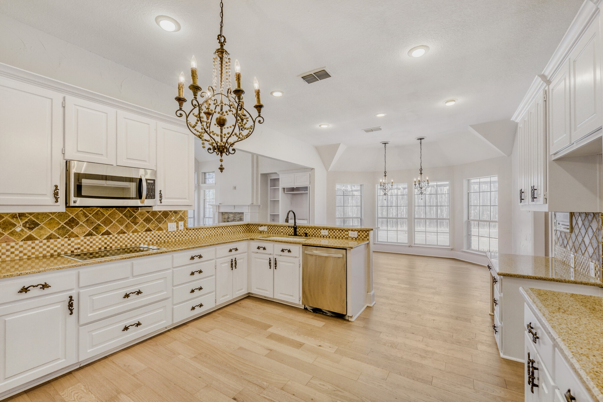 27 Wellington Oaks Circle Denton TX 76210