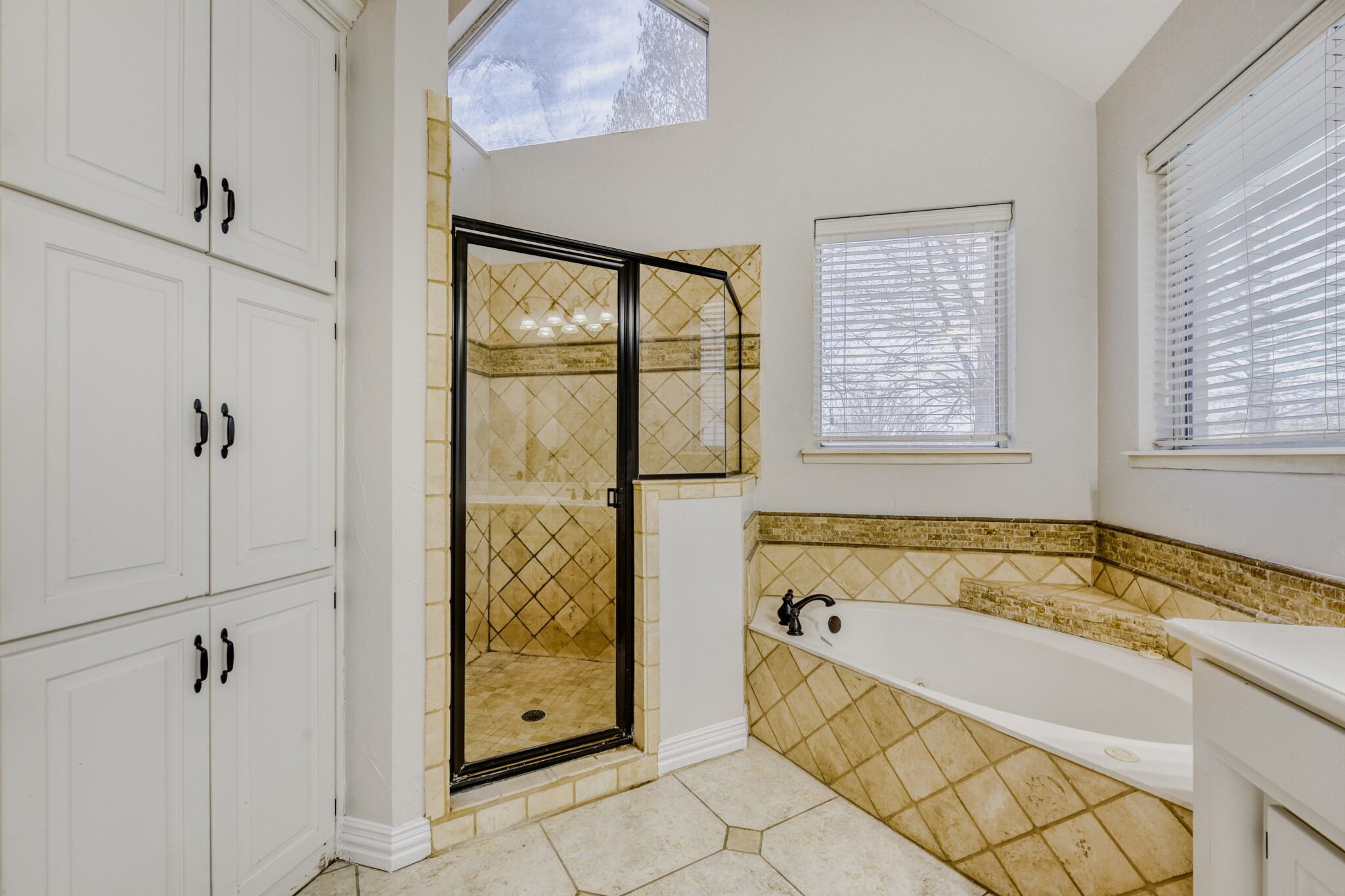 27 Wellington Oaks Circle Denton TX 76210