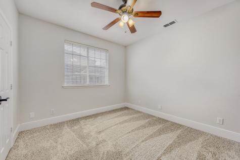 27 Wellington Oaks Circle Denton TX 76210