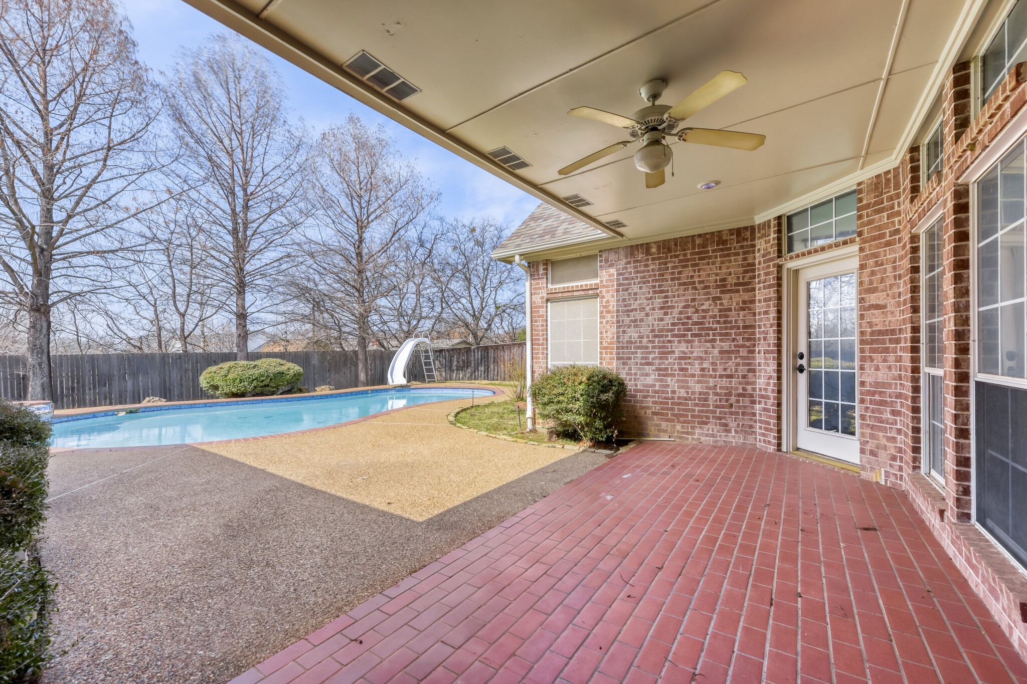 27 Wellington Oaks Circle Denton TX 76210