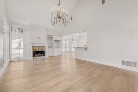27 Wellington Oaks Circle Denton TX 76210