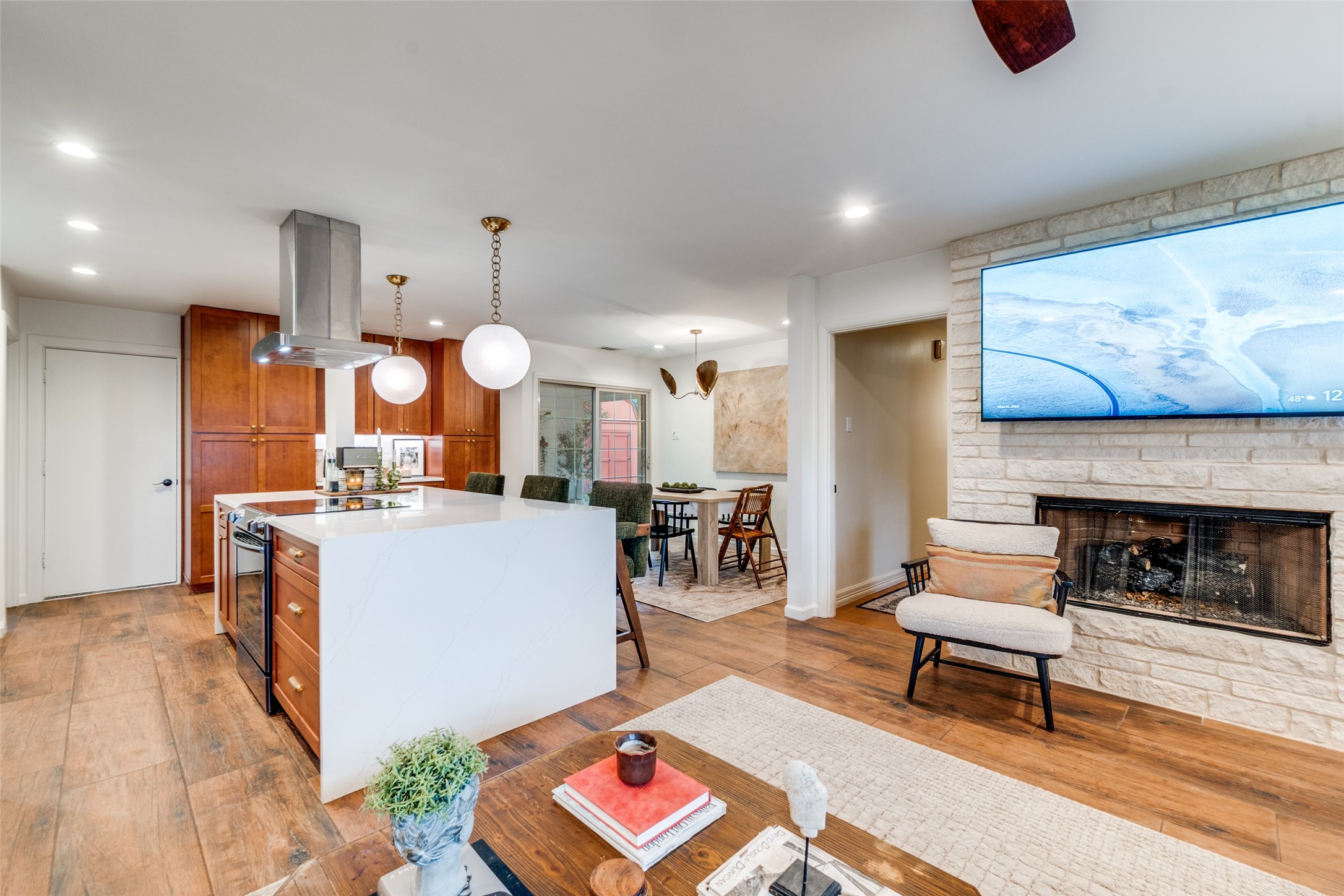 8912 Covey Court Dallas TX 75238
