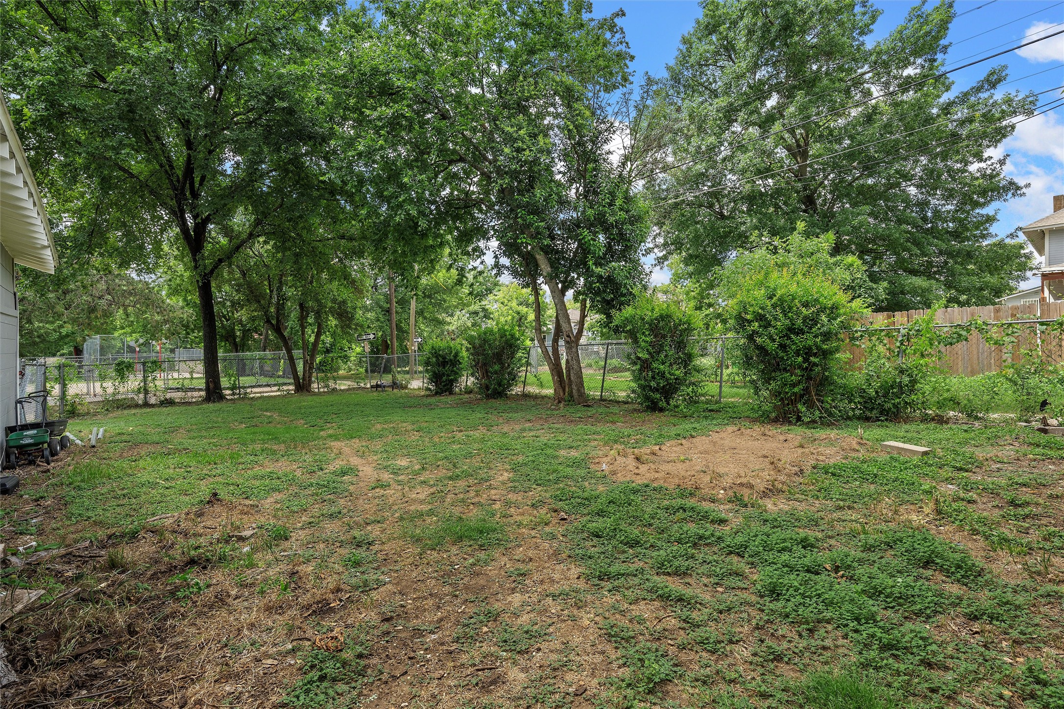 702 N 15th Street Waco TX 76707