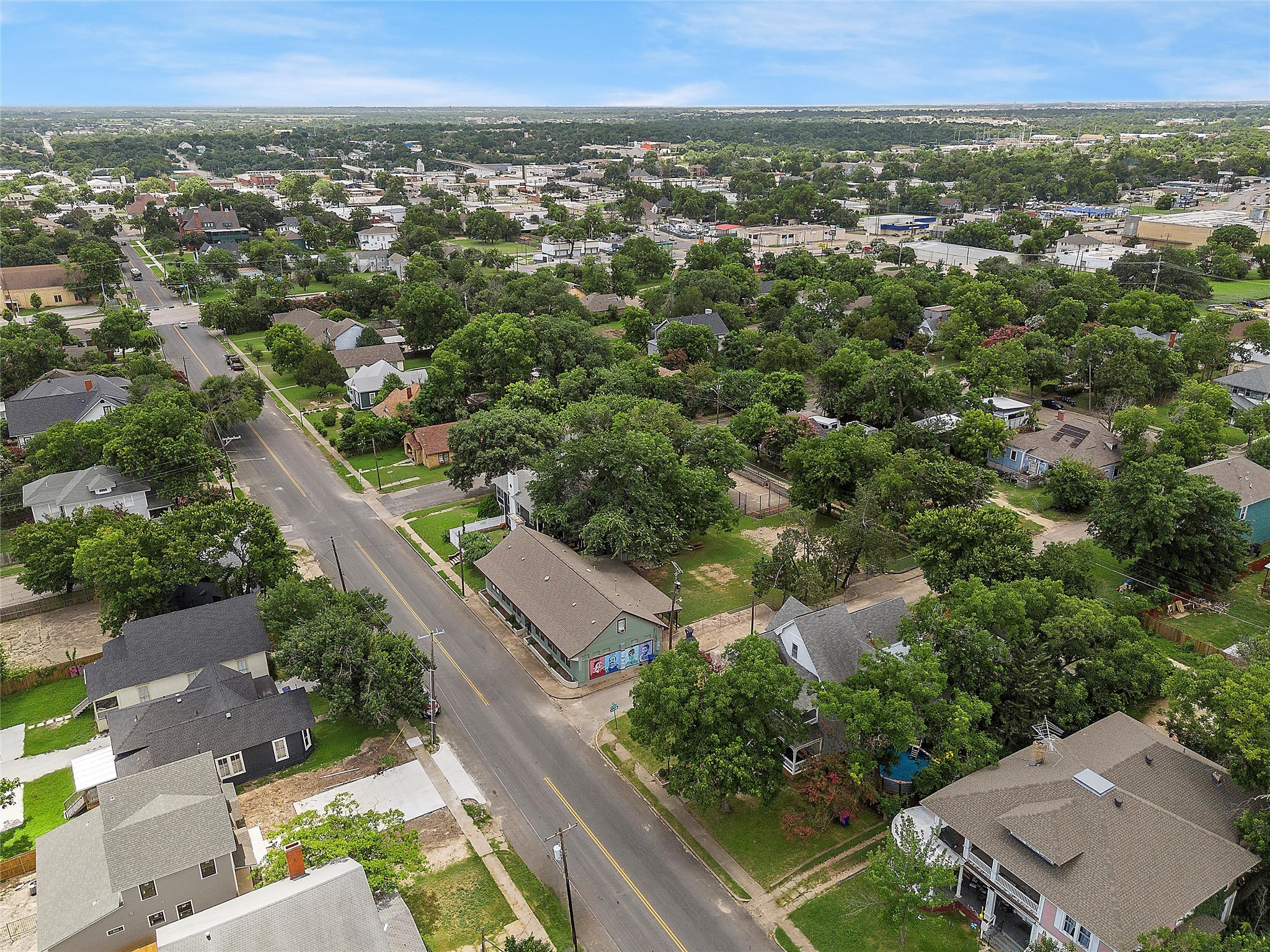 702 N 15th Street Waco TX 76707