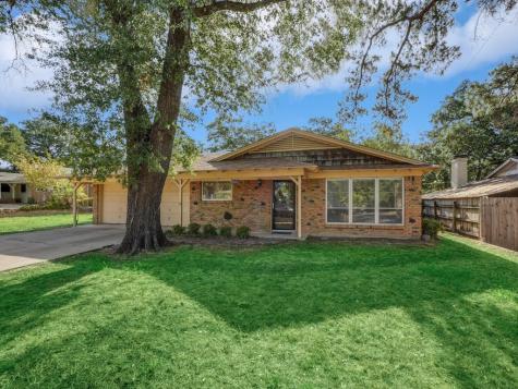 1609 Bradford Place Fort Worth TX 76112