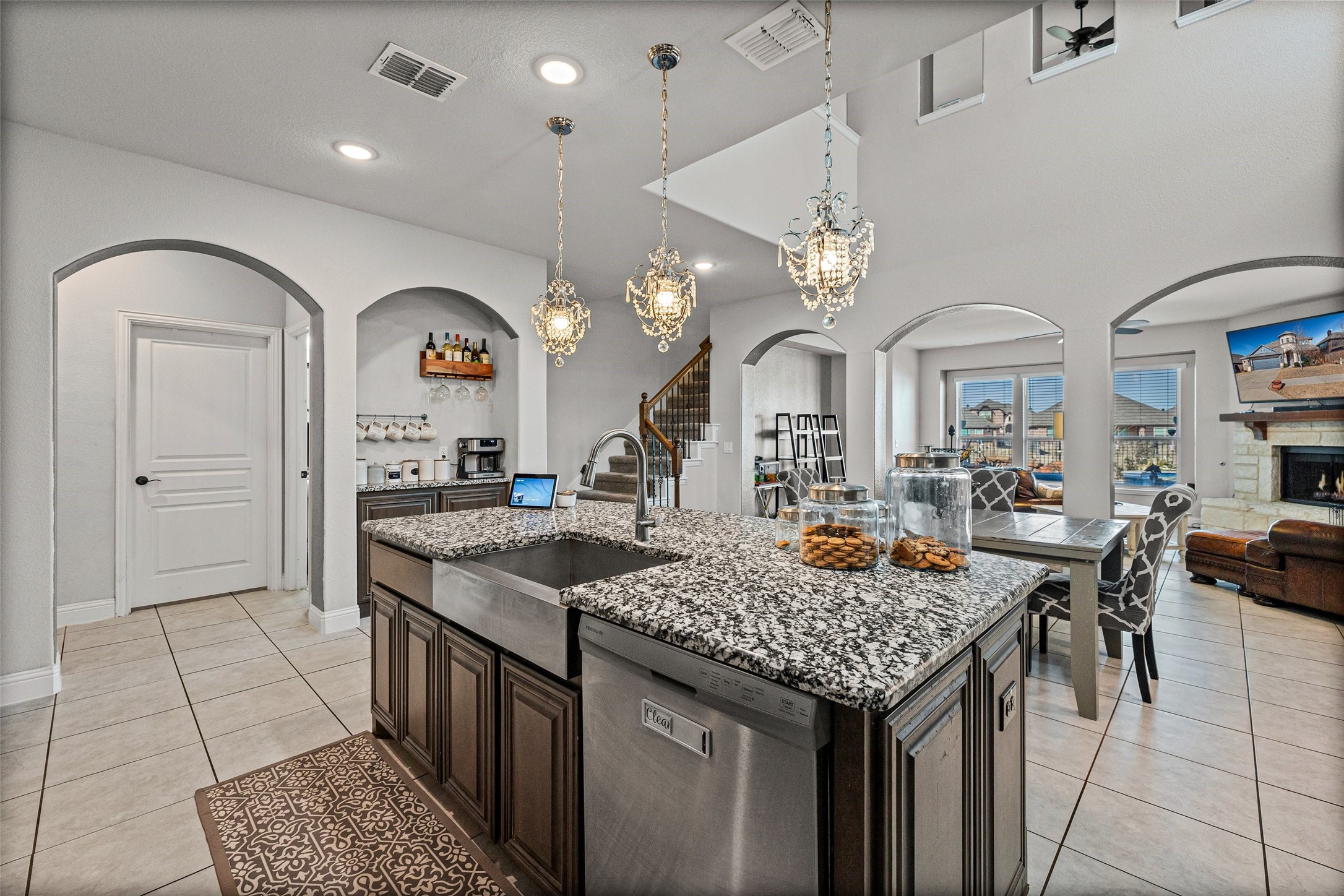 1020 Austin Drive Godley TX 76044