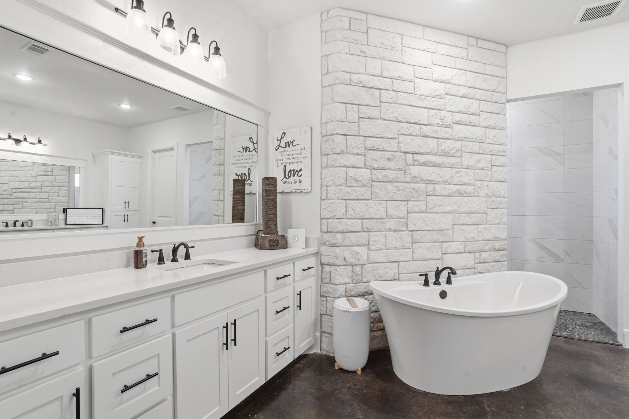 103 Apollo Trail Aurora TX 76078