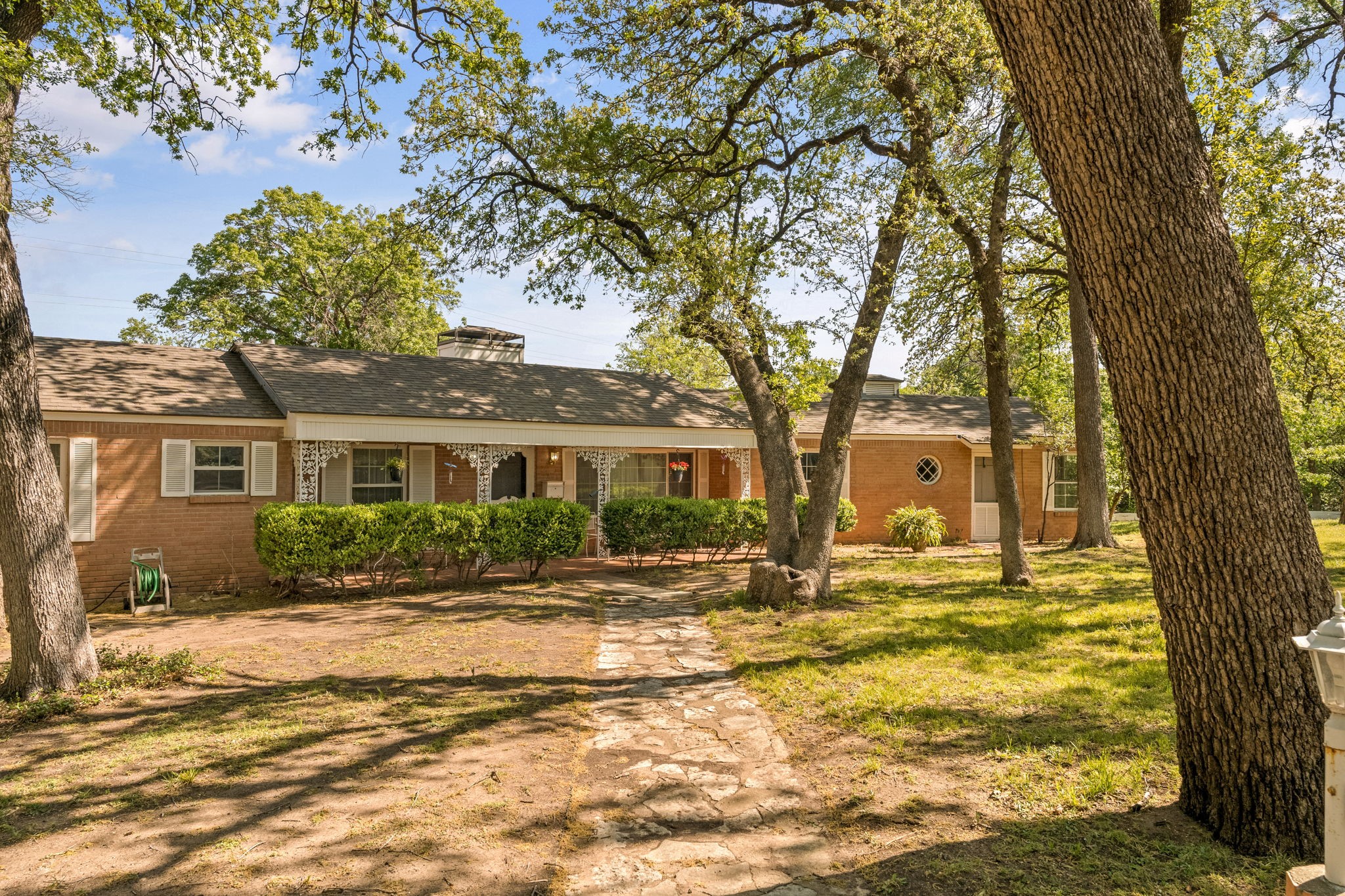 1504 Smilax Avenue Fort Worth TX 76111