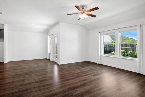 407 Willow View Way Princeton TX 75407