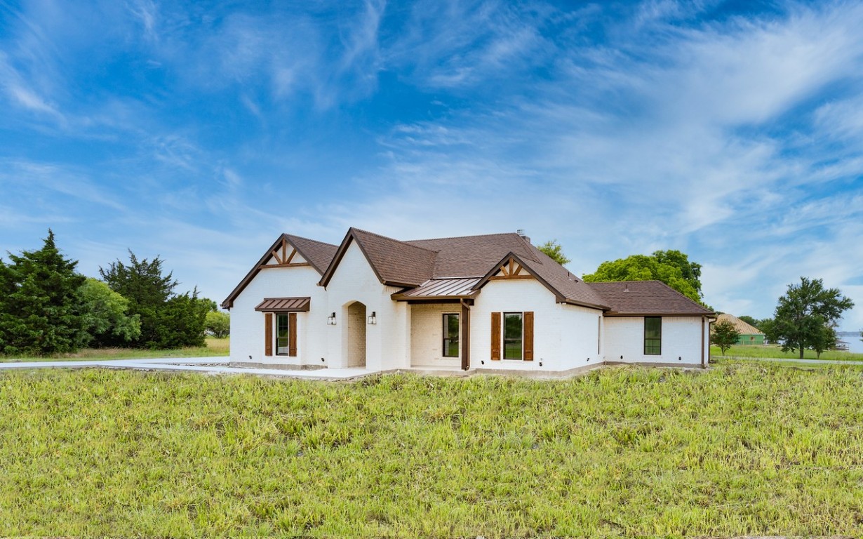 1000 Indian Trail Kerens TX 75144