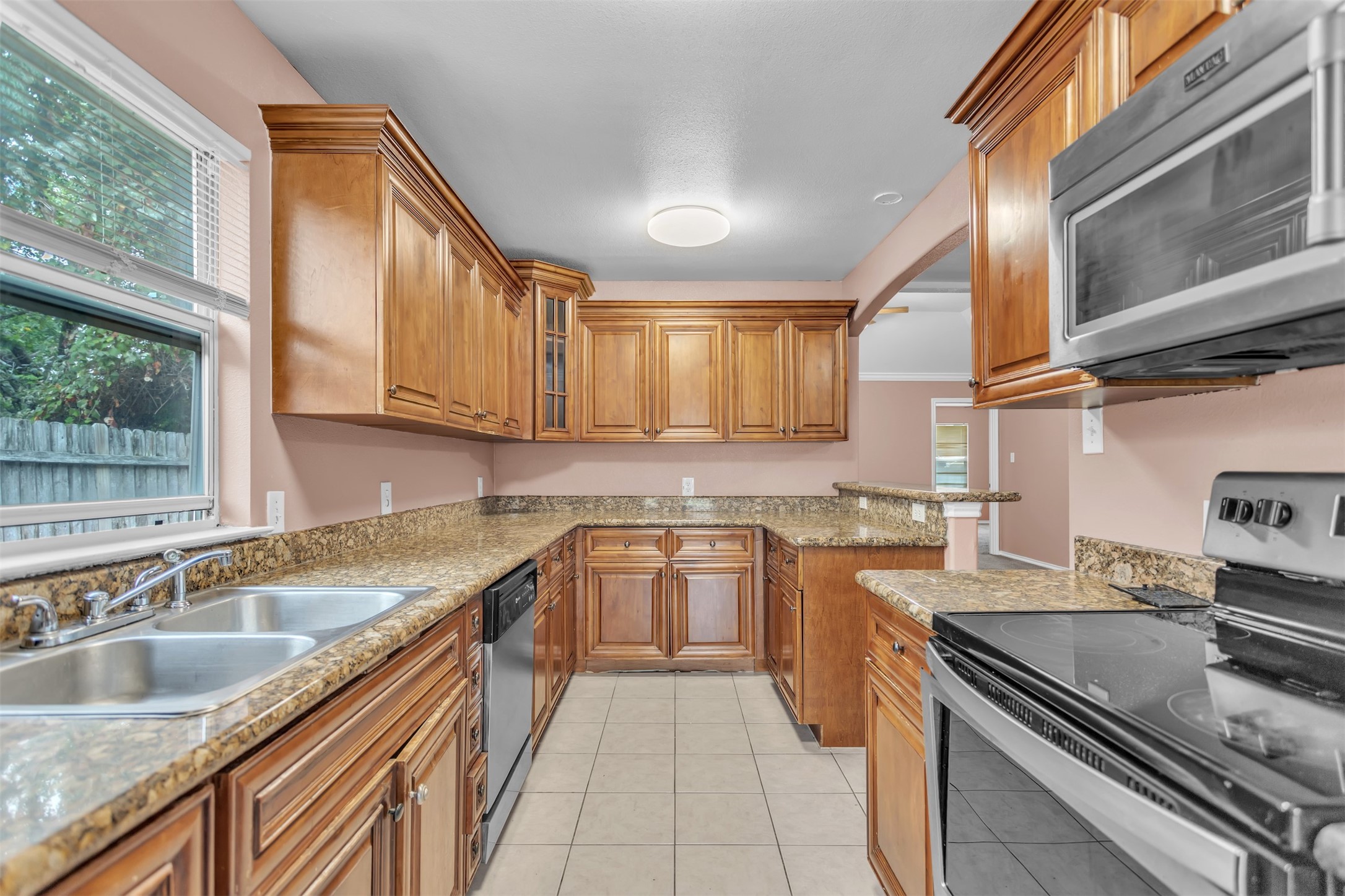 2933 Curvilinear Court Dallas TX 75227