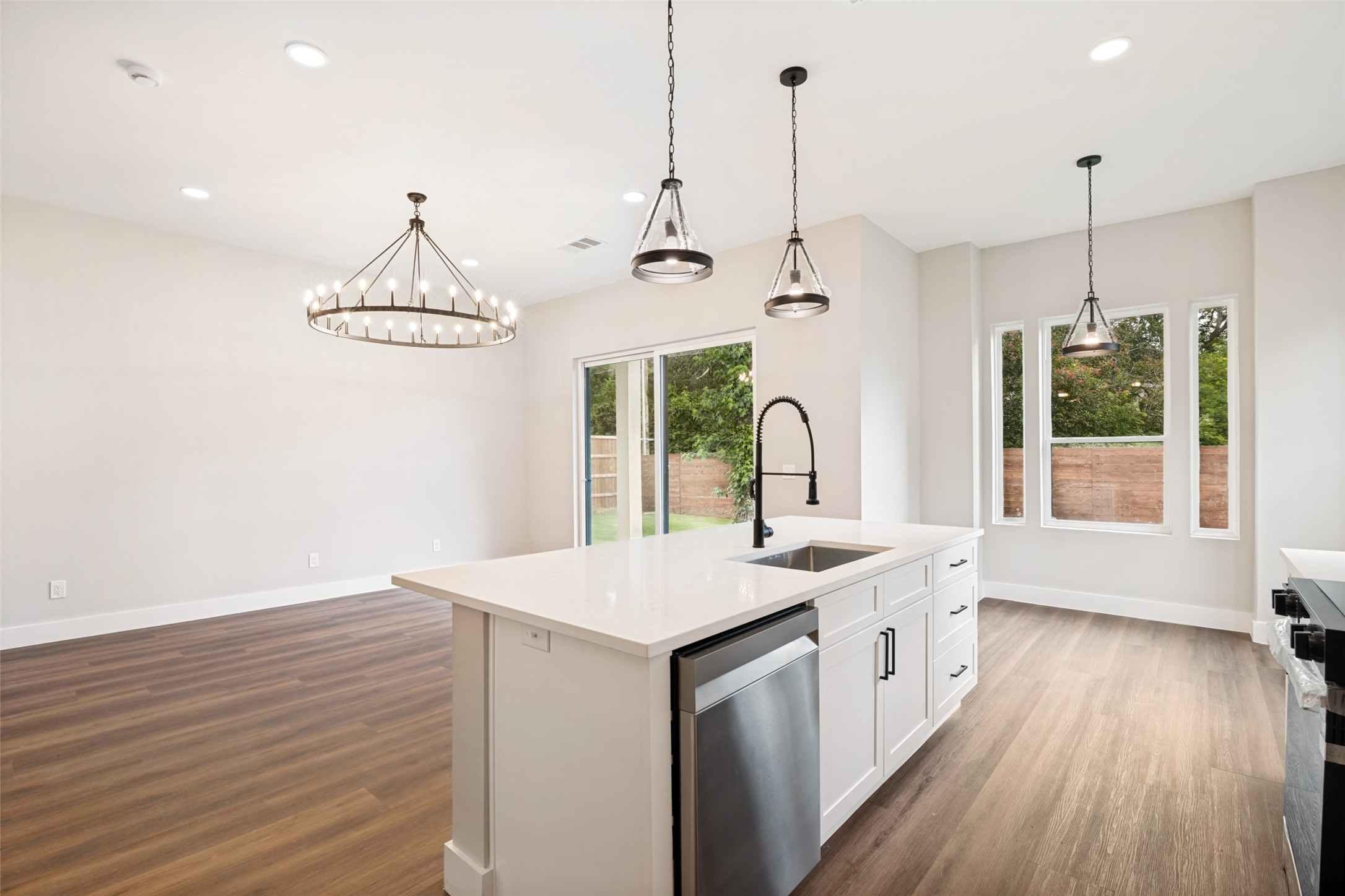 531 Shirley Court Richardson TX 75081