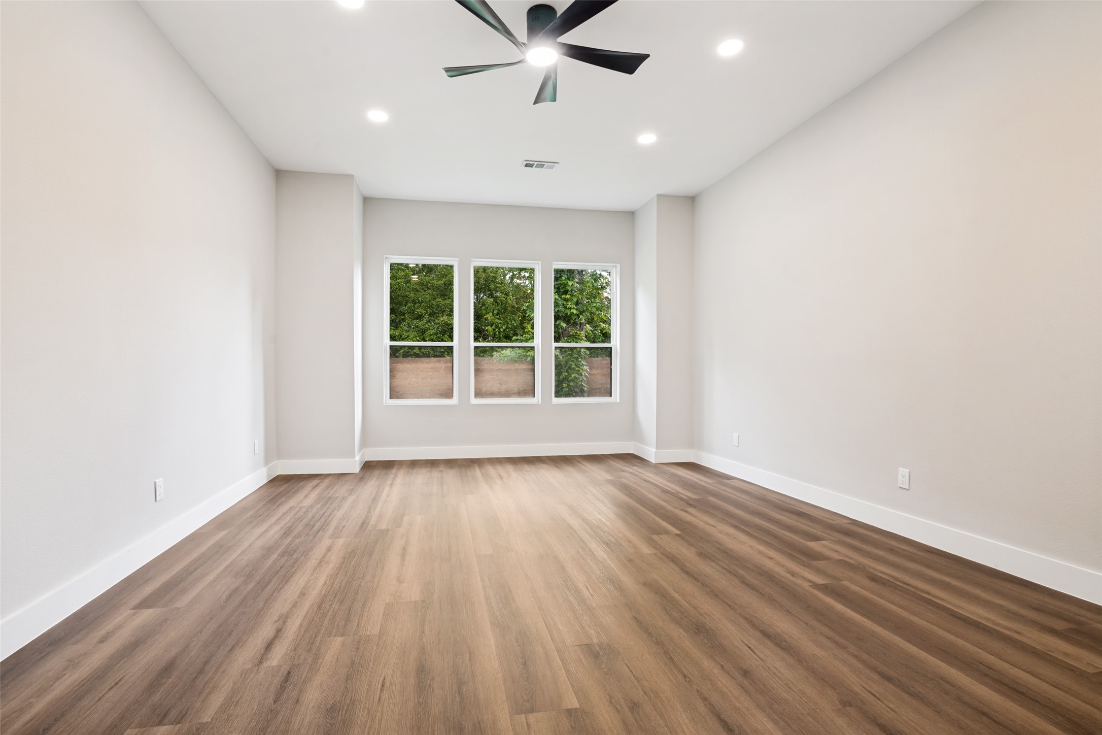 531 Shirley Court Richardson TX 75081
