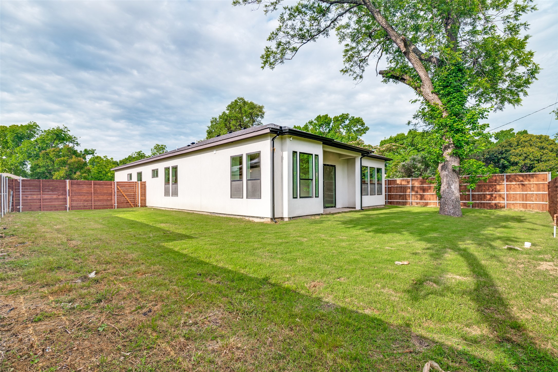 531 Shirley Court Richardson TX 75081