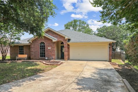 1609 Crooked Lane Fort Worth TX 76112