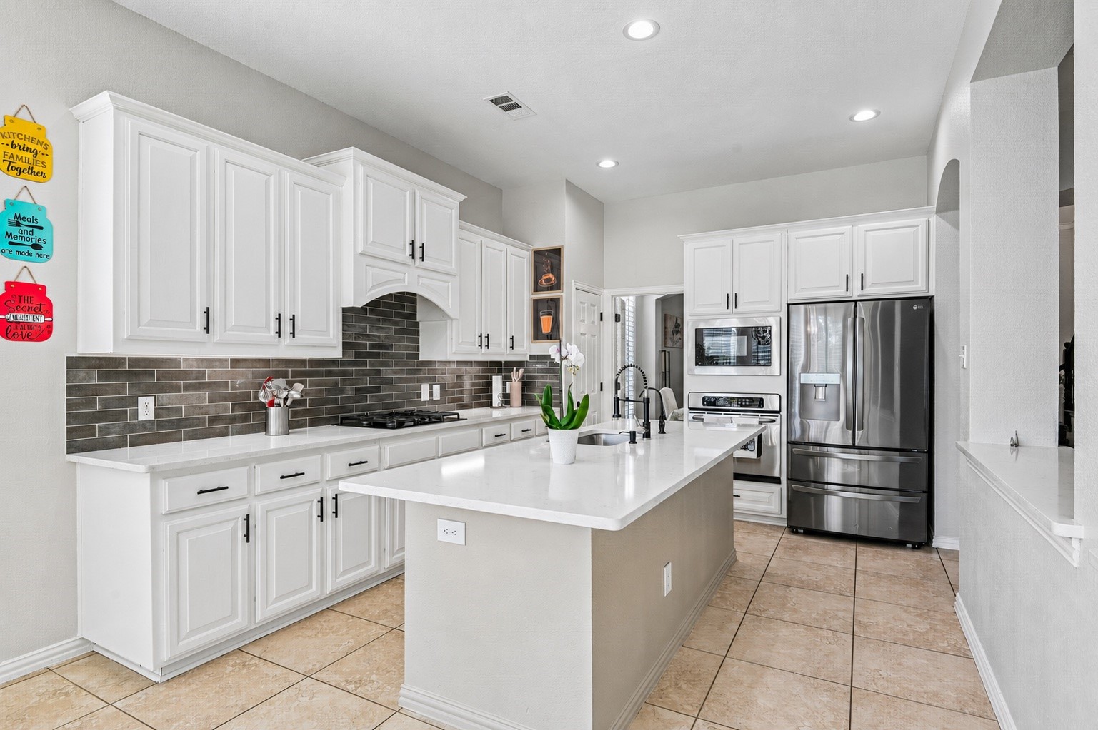 837 Moss Cliff Circle Mckinney TX 75071