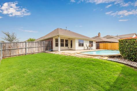 900 Hawk Valley Drive Little Elm TX 75068