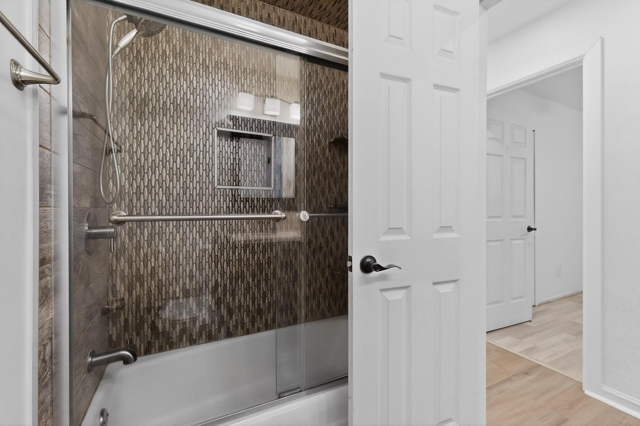 419 Teakwood Mesquite TX 75149