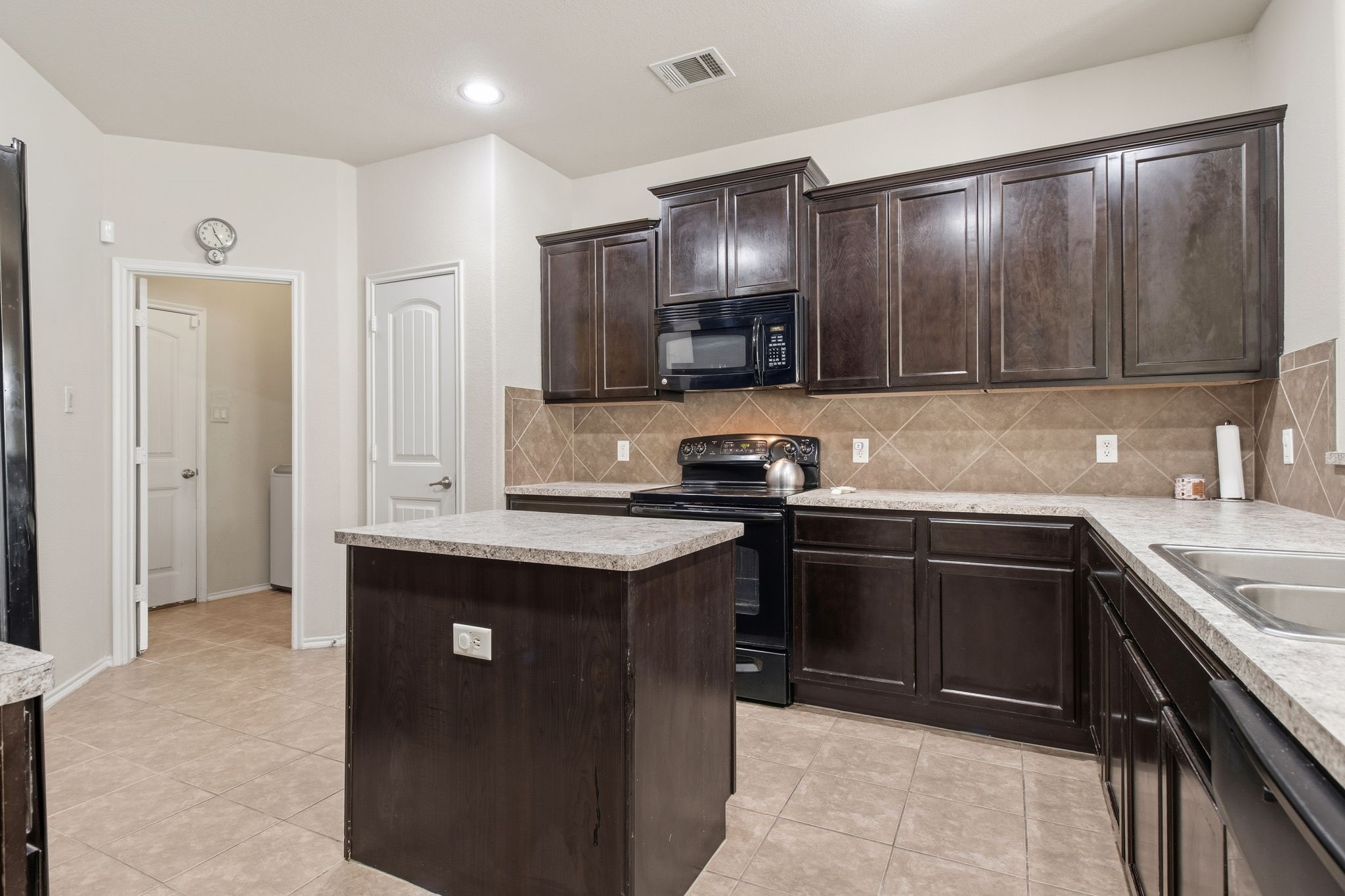 513 Partridge Drive Aubrey TX 76227