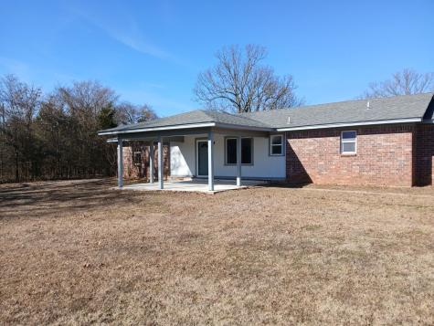 19088 Us Highway 82 Avery TX 75554