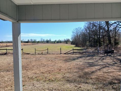 19088 Us Highway 82 Avery TX 75554