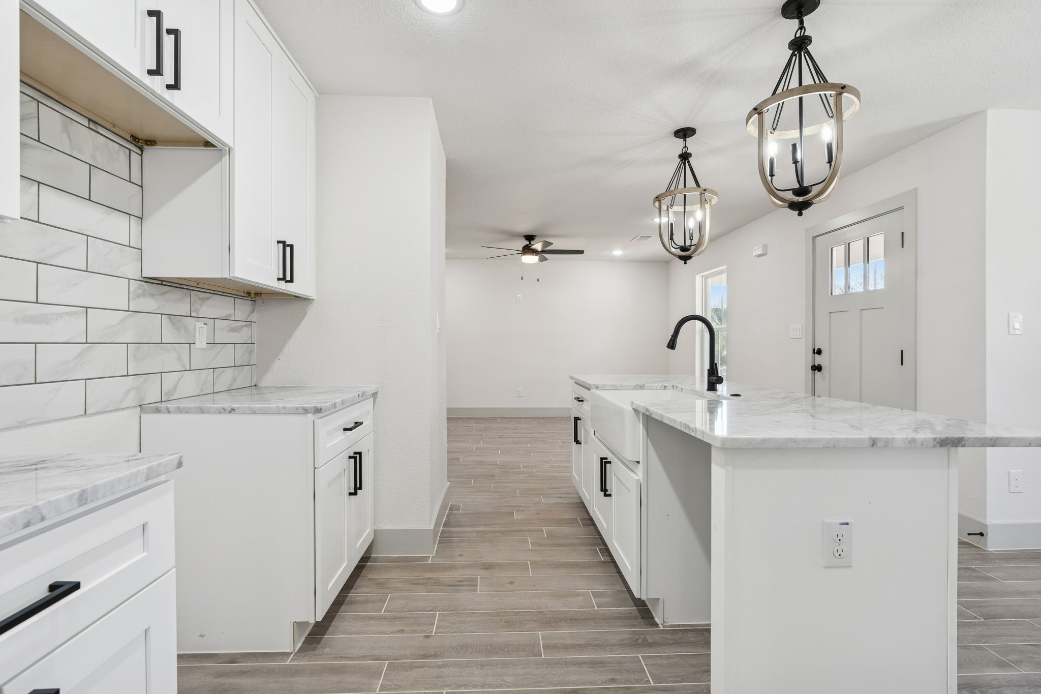 5637 Mesa Loop Granbury TX 76048