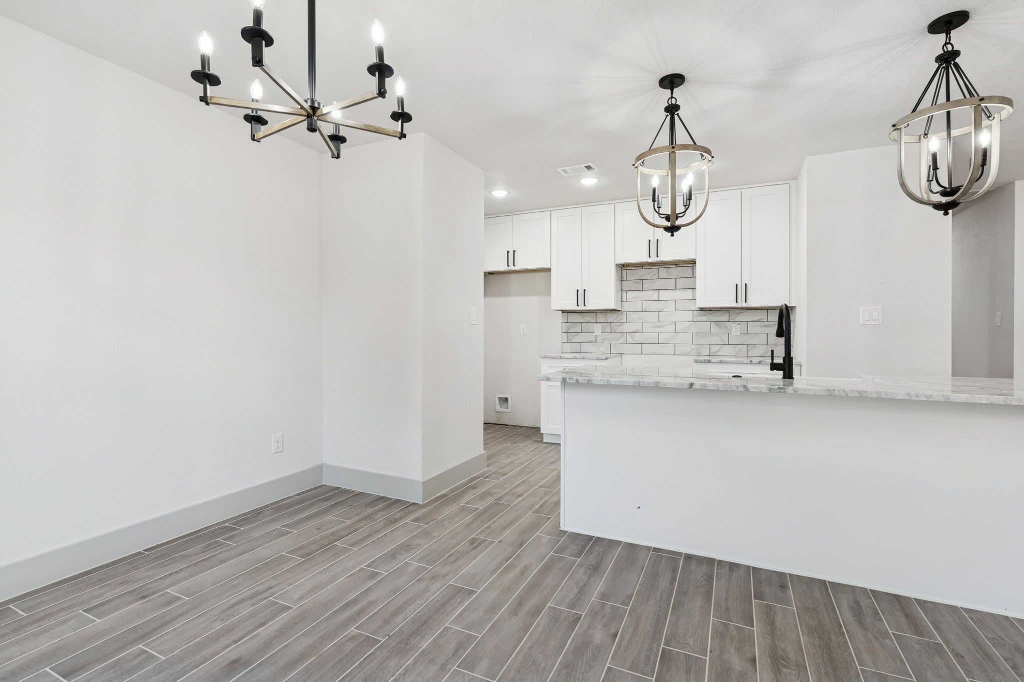 5637 Mesa Loop Granbury TX 76048