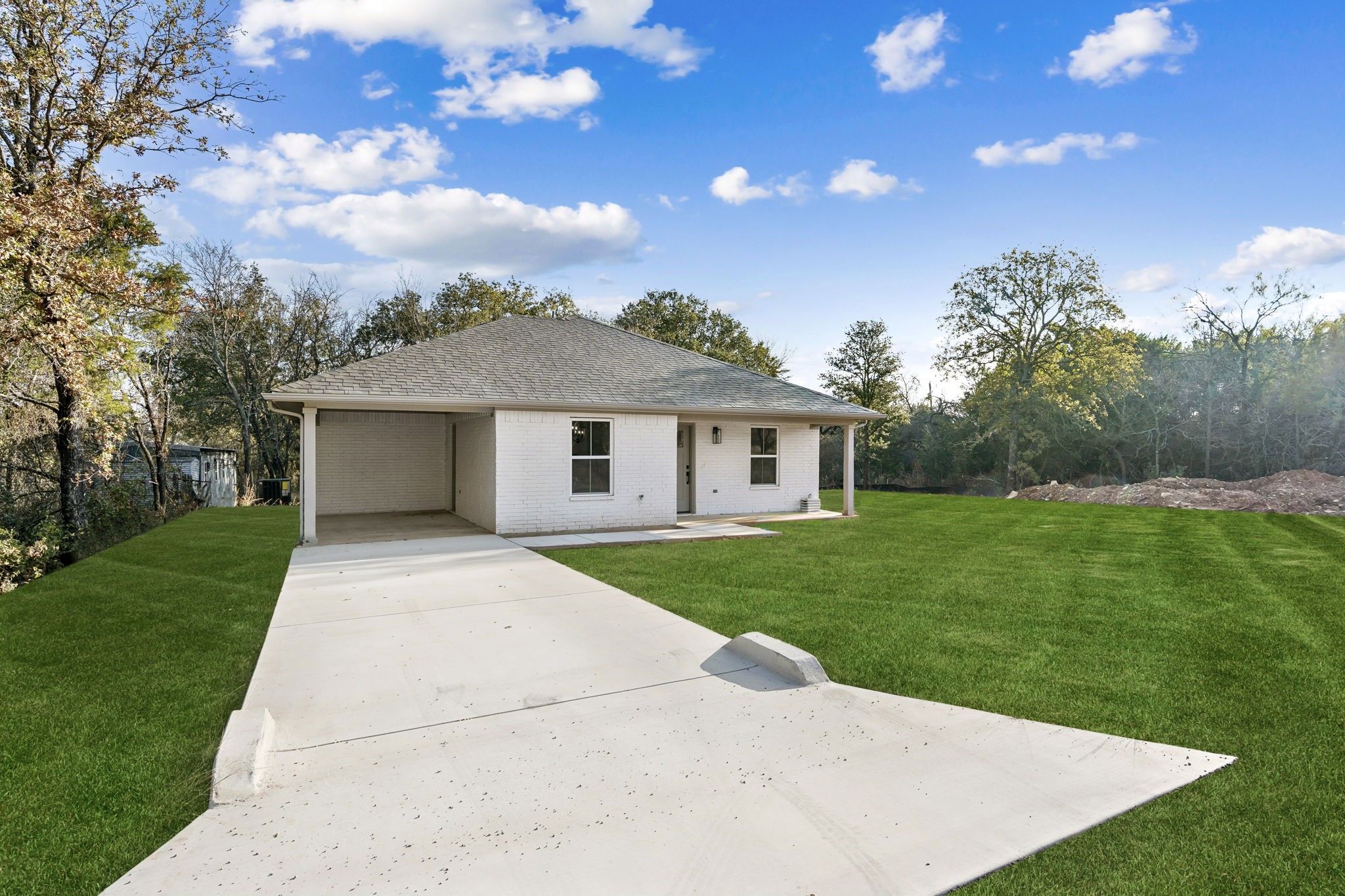 5637 Mesa Loop Granbury TX 76048