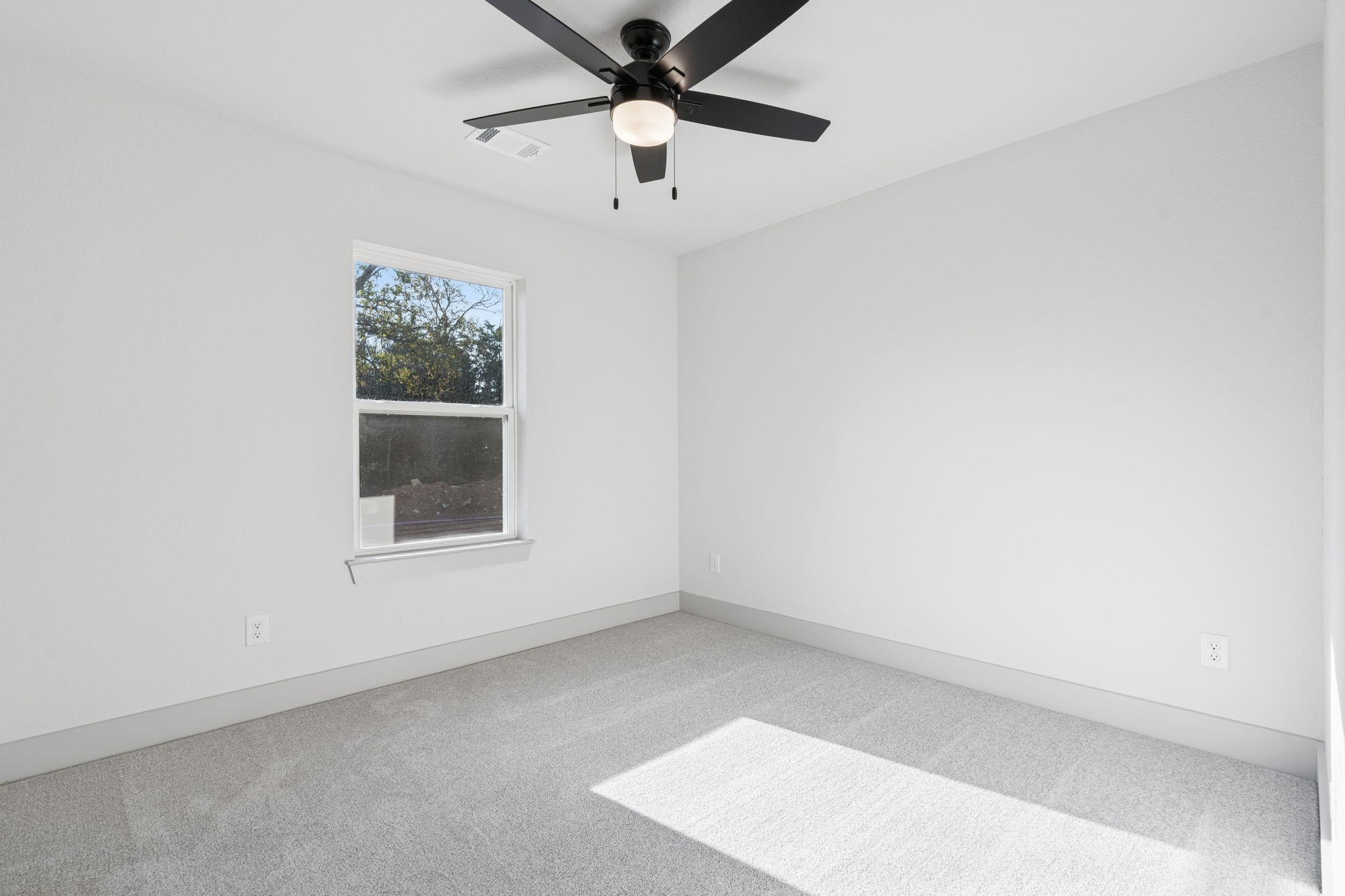5637 Mesa Loop Granbury TX 76048