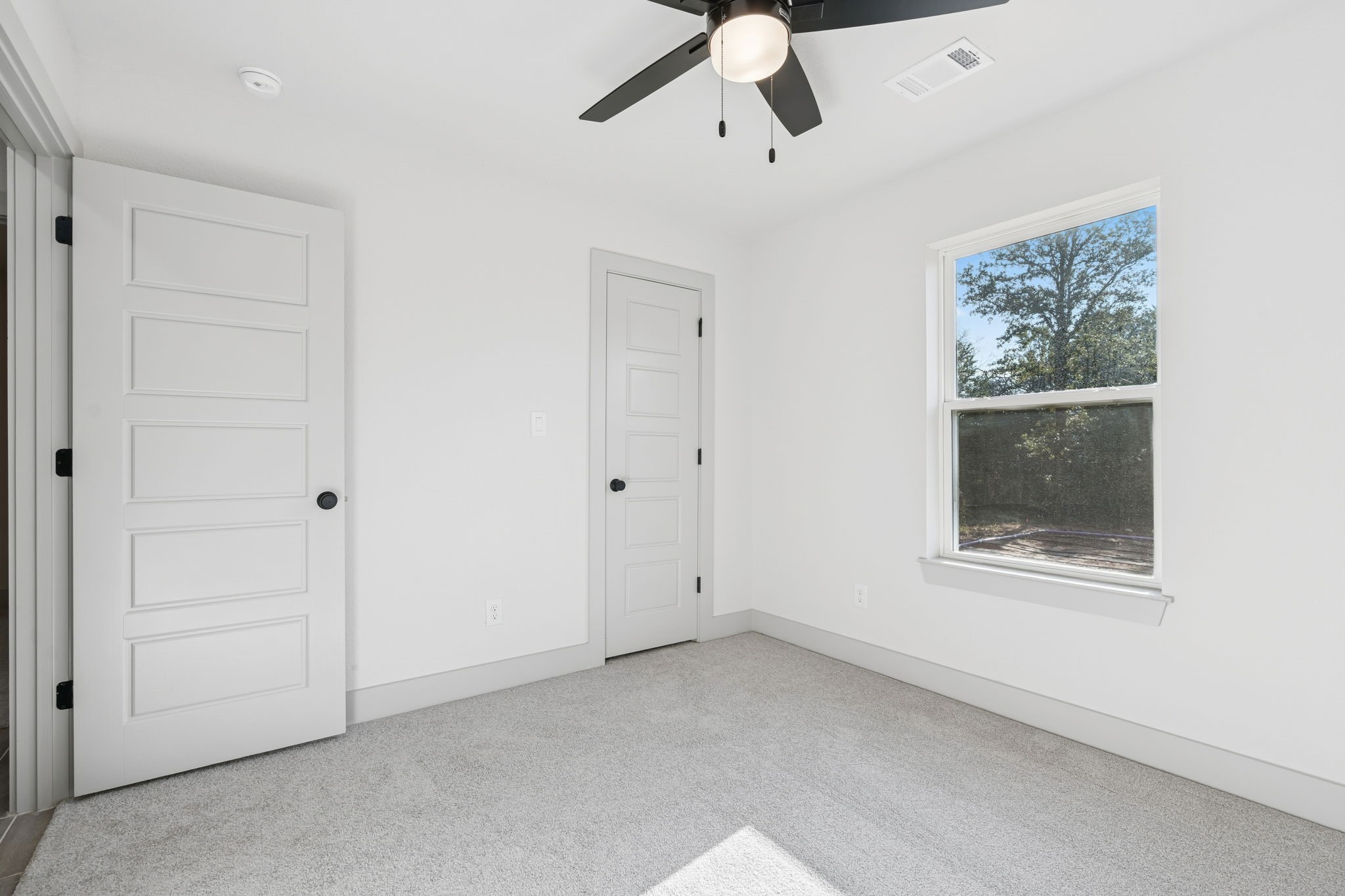 5637 Mesa Loop Granbury TX 76048