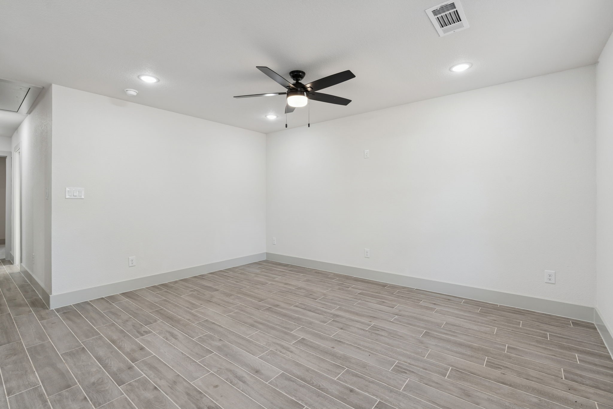 5637 Mesa Loop Granbury TX 76048