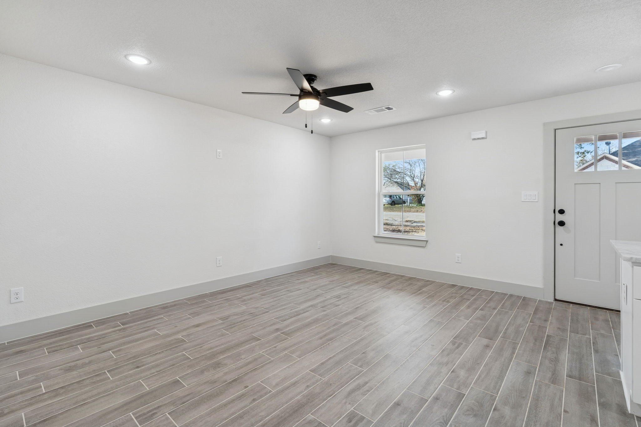 5637 Mesa Loop Granbury TX 76048