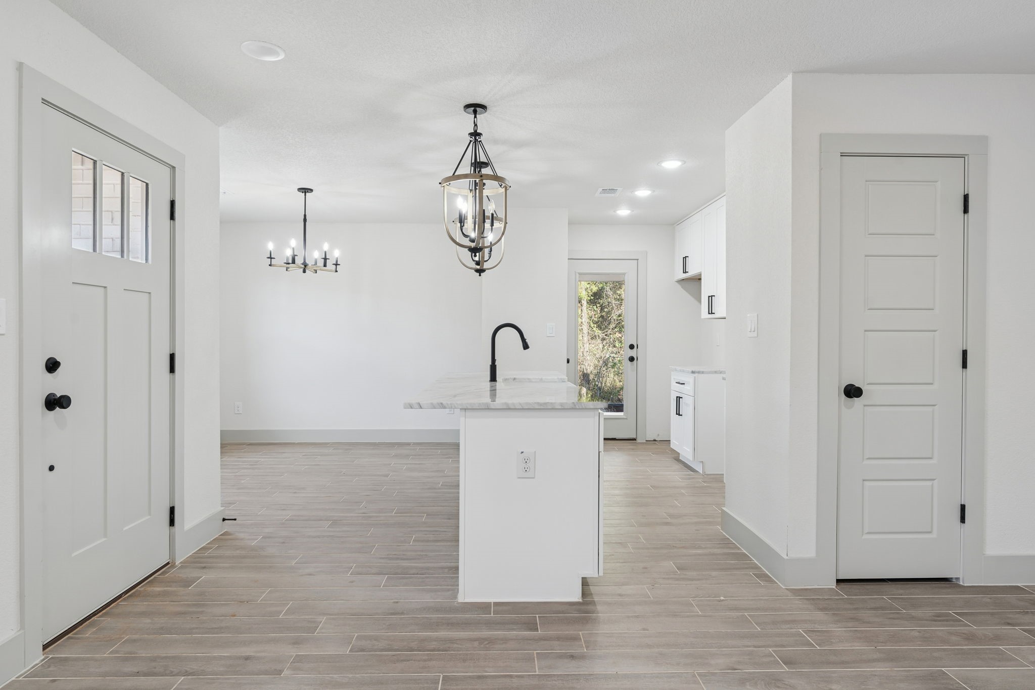 5637 Mesa Loop Granbury TX 76048