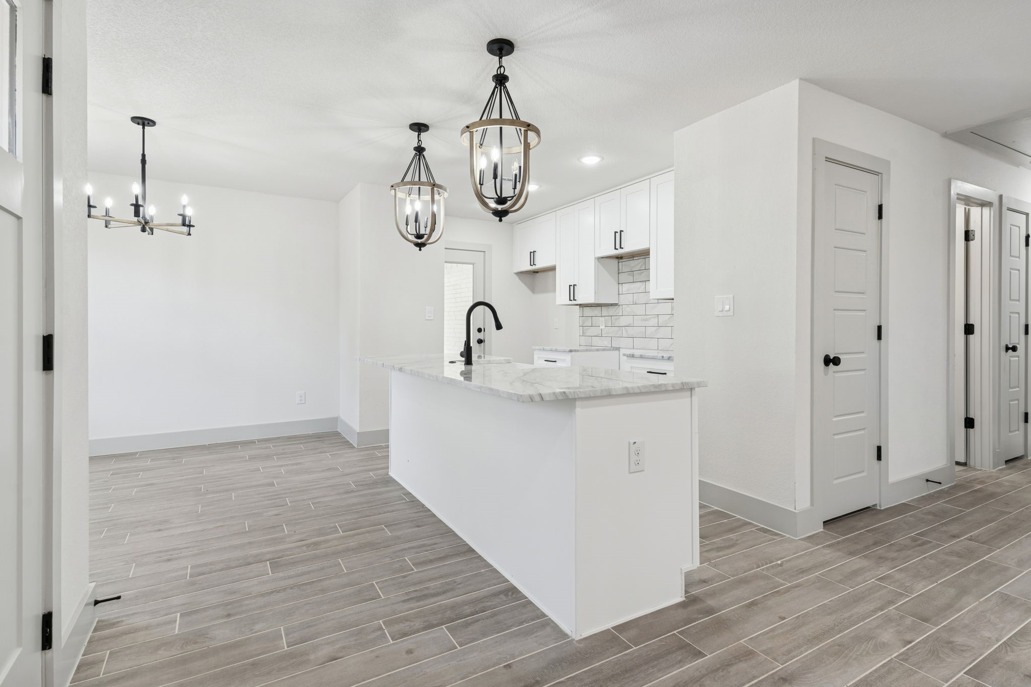 5637 Mesa Loop Granbury TX 76048
