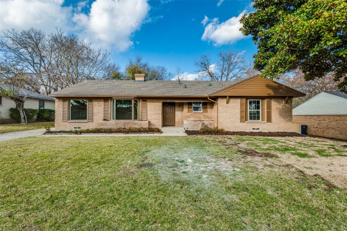713 Peach Tree Lane Garland TX 75041