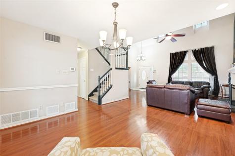 1223 Saint Monet Drive Irving TX 75038